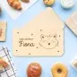 Preview: Personalisiertes Frühstücksbrettchen mit Lasergravur für Kinder mit Namen - Babygeschenk für Kinder mit Lasergravur und Fuchs mit Herzen