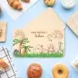 Preview: Personalisierte Frühstücksbrettchen für Kinder – Dinosaurier Einzigartige Geschenkideen mit Liebe zum Detail!