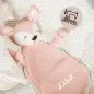 Preview: Ein niedliches Baby Schmusetuch Schnullertuch Reh in Rosa von Jollein, das mit dem Namen personalisiert und bestickt werden kann.