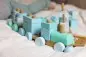 Preview: Holzzug Holz-Eisenbahn blau | Liebelini | Bedruckt Personalisierbar mit Geburtsdaten