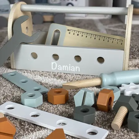 Holzspielzeug Werkzeugkoffer Werkzeugkiste bedruckt personalisierbar Junge