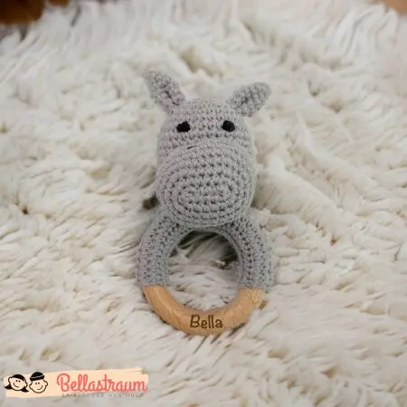 Personalisierter Greifling Hippo in grau für Babys von BellasTraum