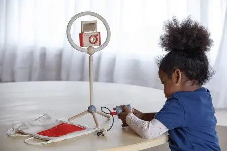 PlanToys Vlogger-Set Holzspielzeug Kinder personalisiert