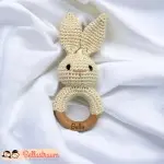 Personalisierter Greifling Hase in beige für Babys von BellasTraum