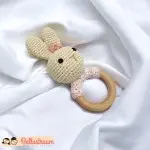 Personalisierter Greifling Hase in beige rosa für Babys von BellasTraum