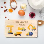 Personalisiertes Schneidebrettchen mit Baufahrzeugen und Druck - Geschenkidee für Kinder
