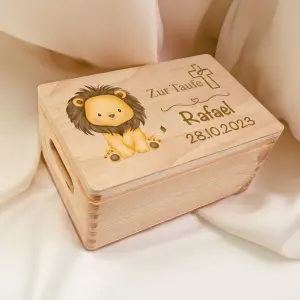 Personalisierte Erinnerungsbox zur Taufe | Taufgeschenk für Kinder | Löwe bedruckt | 30 x 20 x14 cm